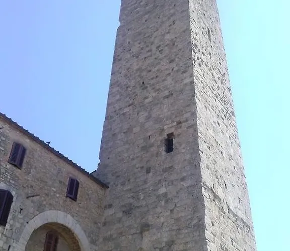 Daire La Torre Useppi San Gimignano